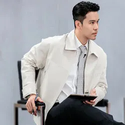 Cách Chơi Liêng Cho Người Chơi Mới Kiếm Tiền Triệu Mỗi ngày 4 Tác Giả Lê Thắng - Lãnh Đạo Tài Ba Đứng Sau Thành Công AU88